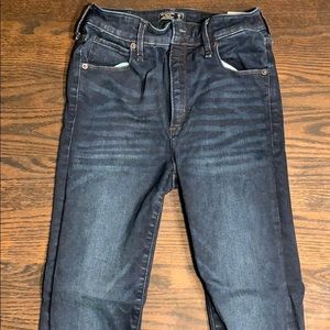 Abercrombie & Fitch High Rise Skinny Jeans